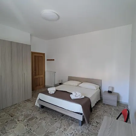 דירה Domus Sina פיצו